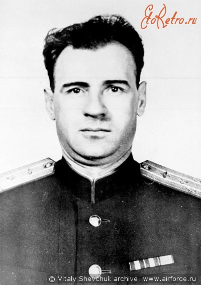 Авиация - Глава представительства ВП Мачин Михаил Григорьевич. Аляска, 1942-1945