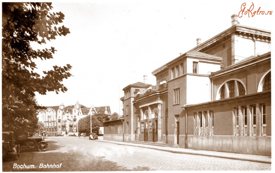 Бохум - Bahnhof-mit-taxi-1930er-c.
