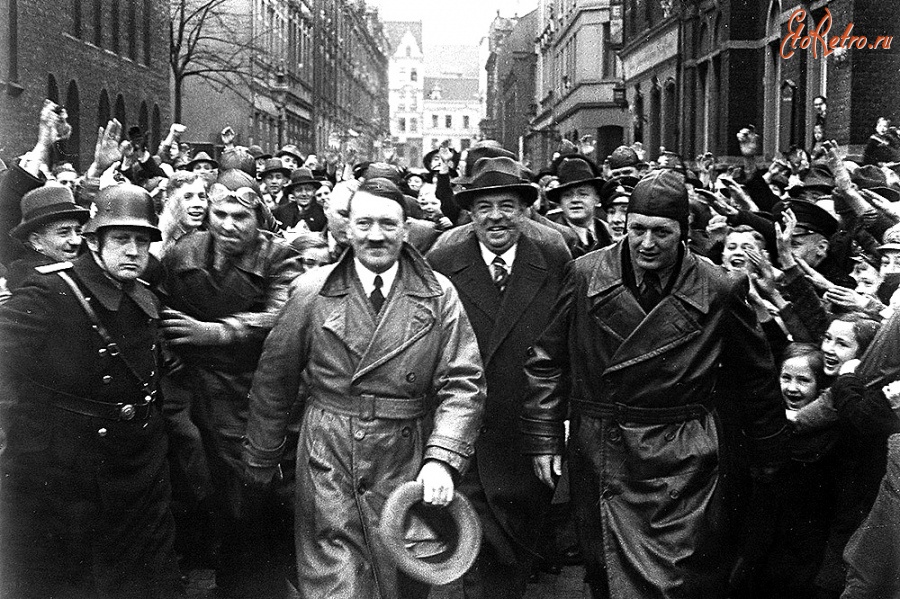 Бохум - Адольф Гитлер в г.Бохуме. Май 1935 г.