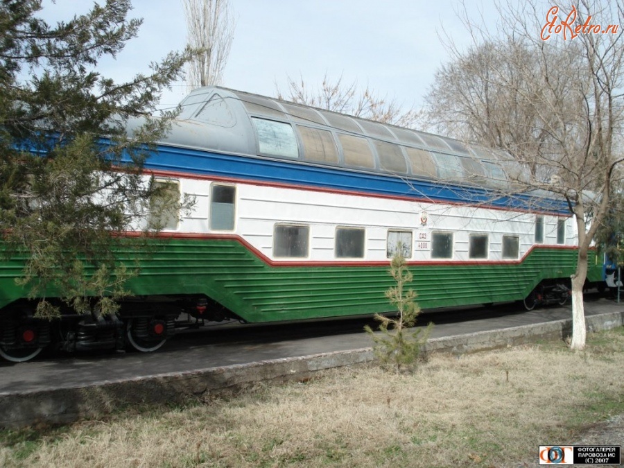 Поезд 104 двухэтажный фото