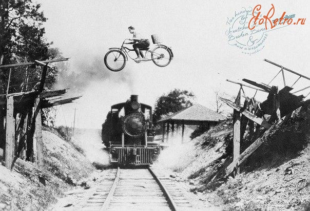 Железная дорога (поезда, паровозы, локомотивы, вагоны) - Вело-железнодорожный экстрим начала ХХ века.