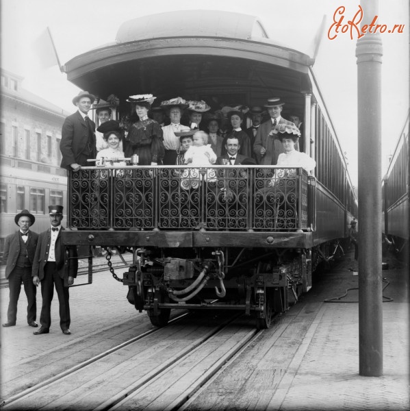 Железная дорога (поезда, паровозы, локомотивы, вагоны) - Вагон с обзорной площадкой.
