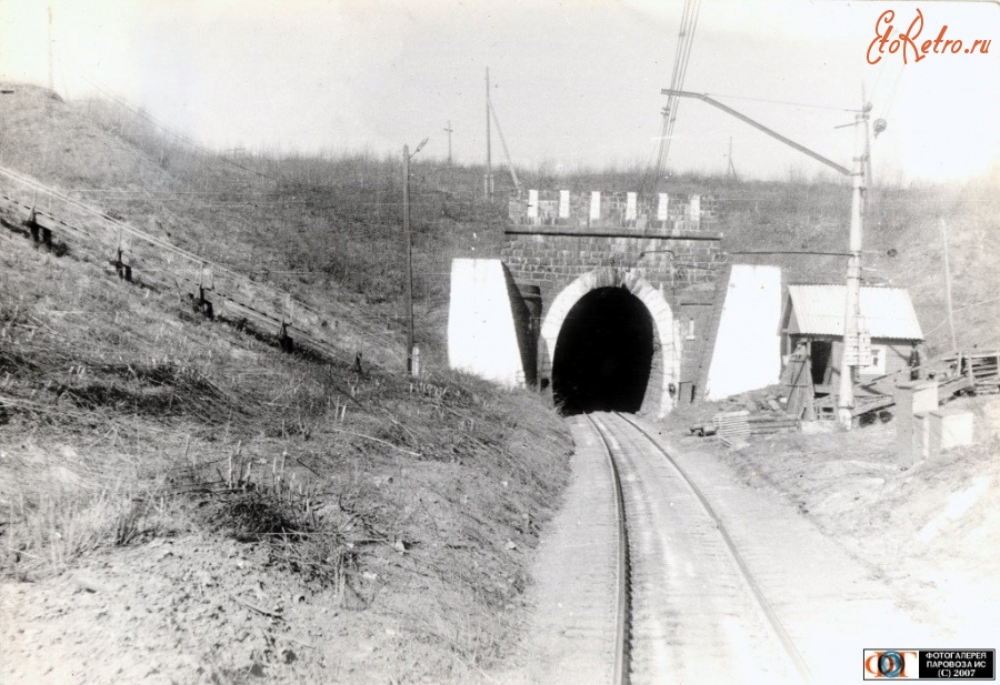 Железная дорога (поезда, паровозы, локомотивы, вагоны) - Туннель на перегоне Дидино-Ильмовка,Свердловская область.