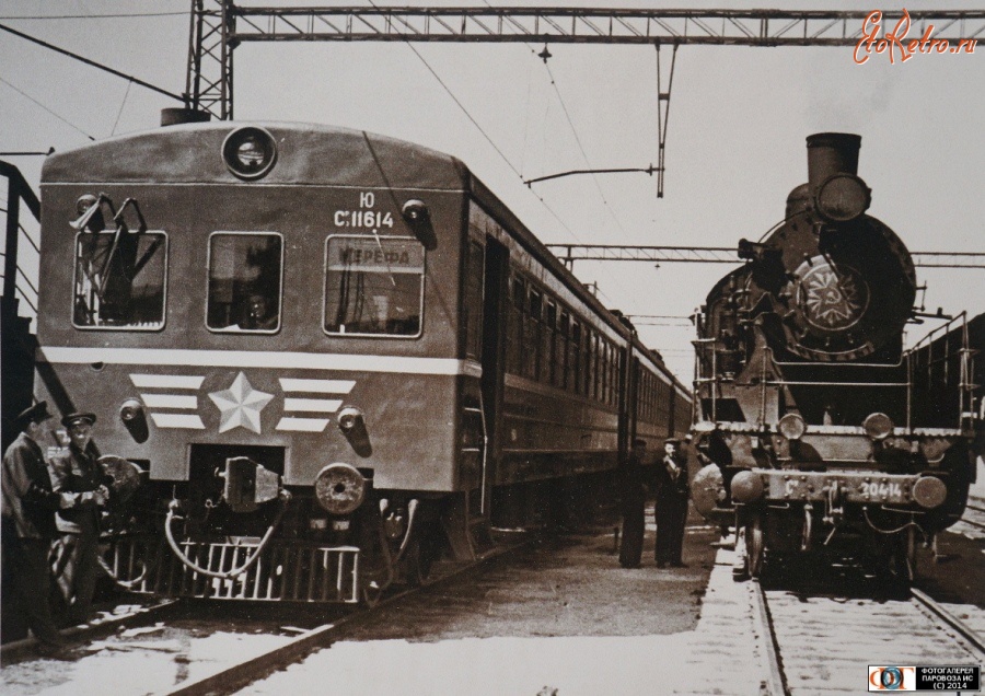 Железная дорога (поезда, паровозы, локомотивы, вагоны) - Электросекция Ср3-1614 и паровоз Су204-14,Харьковская область.