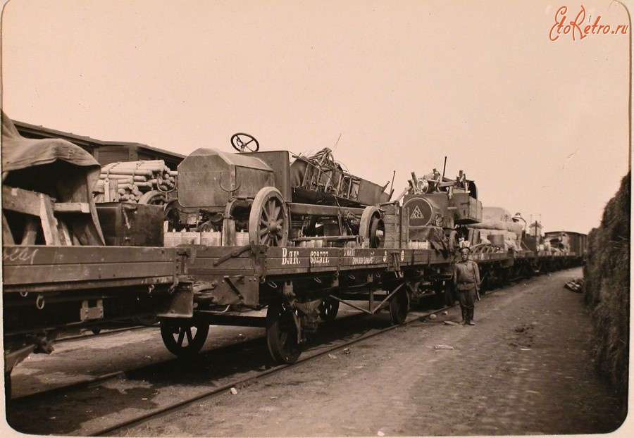 Железная дорога (поезда, паровозы, локомотивы, вагоны) - Российский воинский эшелон времен Первой мировой войны