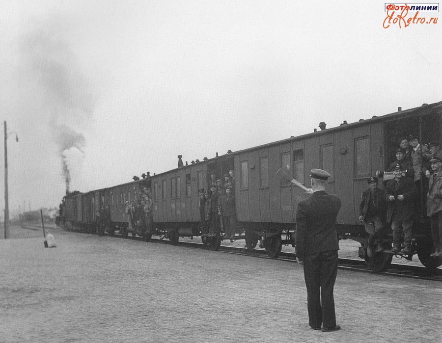 Железная дорога (поезда, паровозы, локомотивы, вагоны) - Поезд на ст.Сортавала времен оккупации