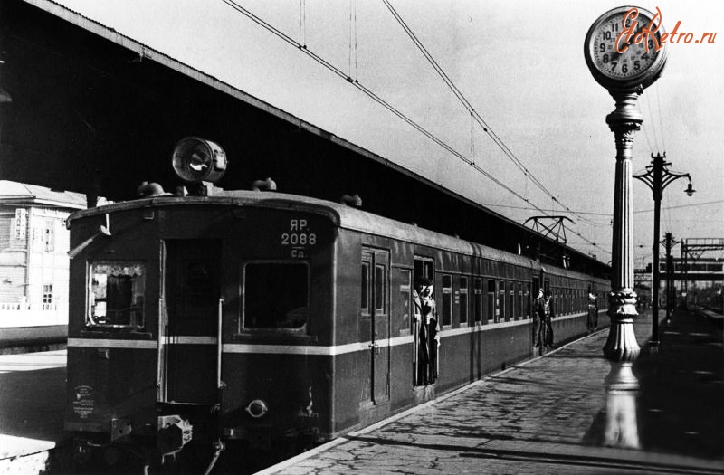 Железная дорога (поезда, паровозы, локомотивы, вагоны) - Электросекция Сд088 на Ярославском вокзале