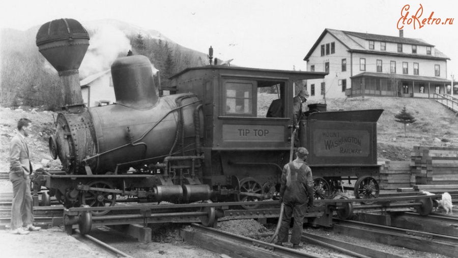 Железная дорога (поезда, паровозы, локомотивы, вагоны) - Паровоз горной зубчатой железной дороги на поворотном круге