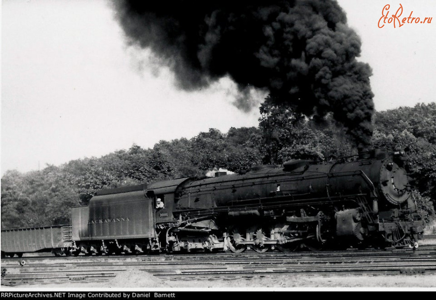 Железная дорога (поезда, паровозы, локомотивы, вагоны) - Паровоз №1601 типа 2-4-2 отправляется со ст.Порт-Моррис,штат Нью-Йорк
