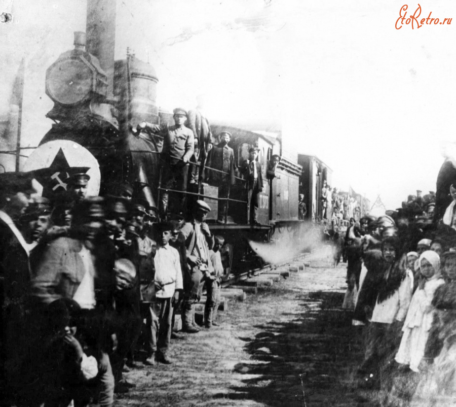 Железная дорога (поезда, паровозы, локомотивы, вагоны) - Первый поезд с паровозом Т.373 на ст.Кожевенное