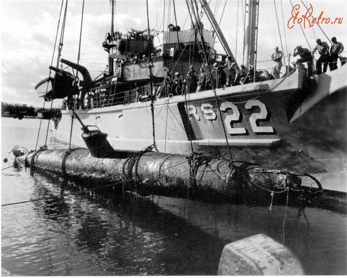 Корабли - Подъем со дна японской мини-субмарины I-18.Перл-Харбор.1960г.