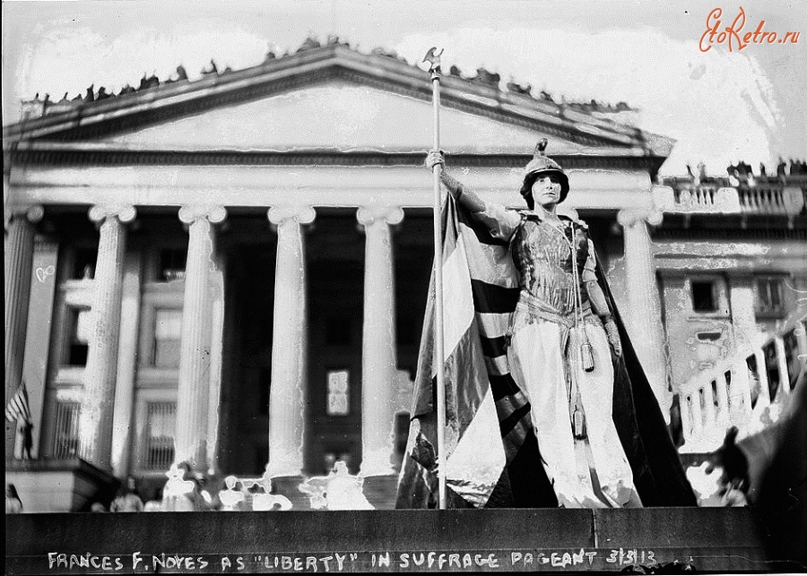 Вашингтон - Hedwig Reicher as Columbia in Suffrage Parade США , Вашингтон (округ Колумбия)