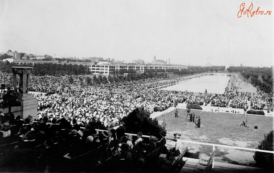 Вашингтон - Scene at the dedication of the Lincoln Memorial exercises. США , Вашингтон (округ Колумбия)