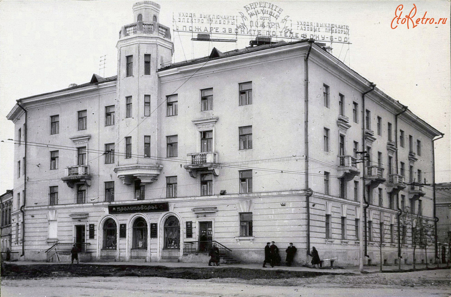 Рязань - Рязань, Первый высокий жилой дом в районе Ямской заставы (пл. Театральной).