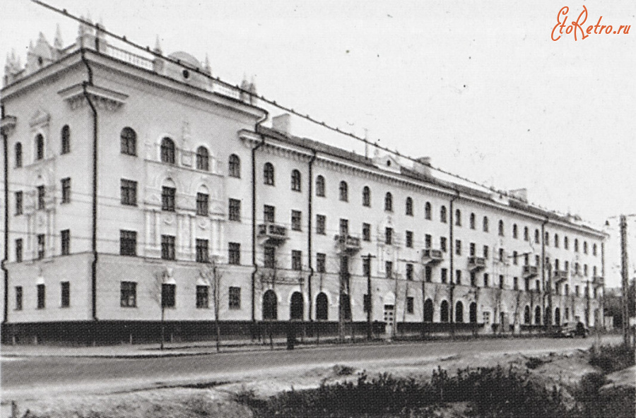 Рязань - Рязань. Жилой дом на перекрёстке улиц Новой и Циолковского.