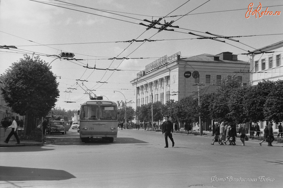 Рязань - Улица Революции. Детский мир.