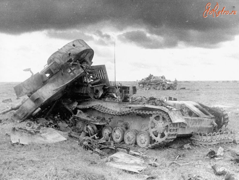 Военная техника - Немецкий танк Т-IV, подбитый в боях под Ростовом-на-Дону