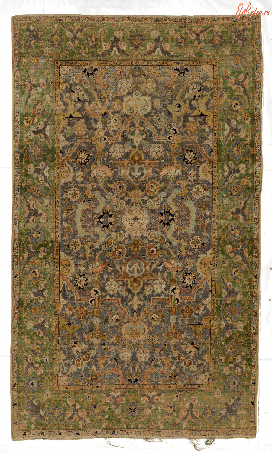 Предметы быта - Персидский шёлковый ковёр