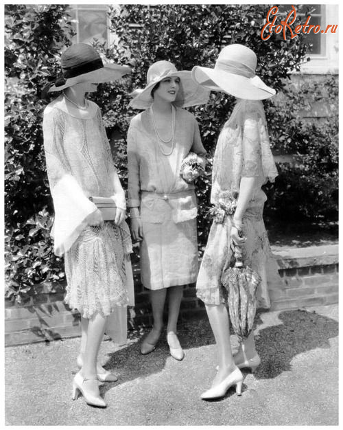 Картины - Модницы 1920-х
