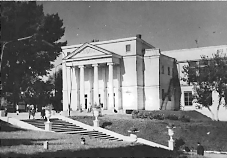 Прокопьевск - Кинотеатр имени Н. Островского.