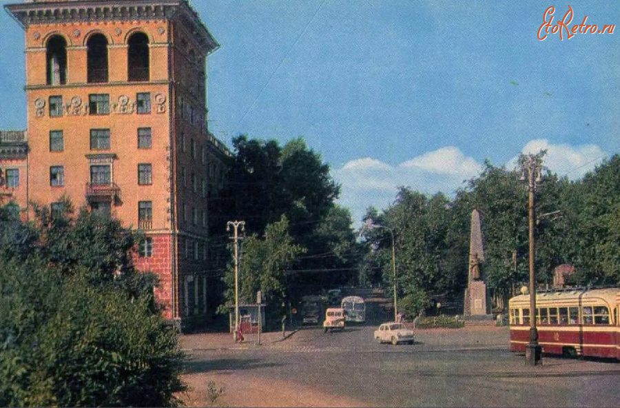 Прокопьевск - Улица Комсомольская. Гостиница 