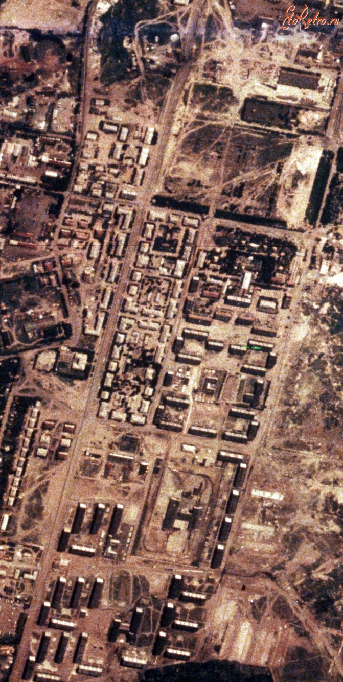 Курск - Курск, 20 июля 1966 года. Фото спутника-шпиона Корона. Микрорайон КЗТЗ.