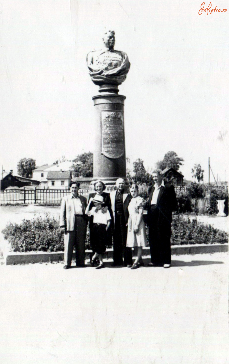 Кинешма - Бюст дважды Героя Советского Союза А.М. Василевского.