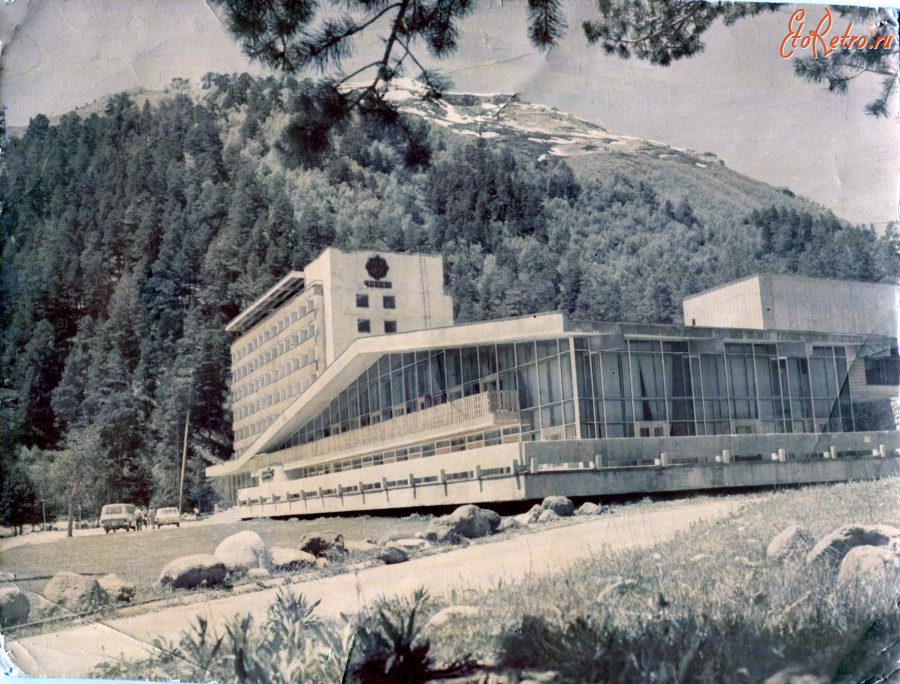 Кабардино-Балкарская Республика - Гостиница Чегет.