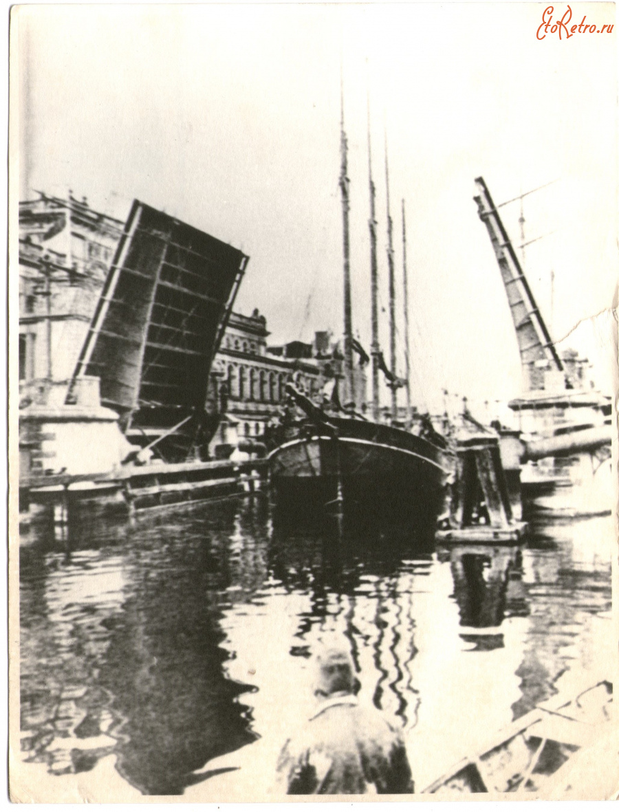 Калининградская область - Konigsberg , Die geoffnete Grune Brucke