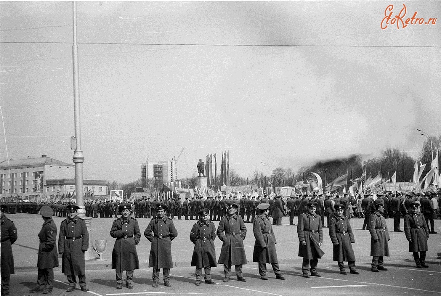 Калининград - Оцепление на площади Победы 1-го мая