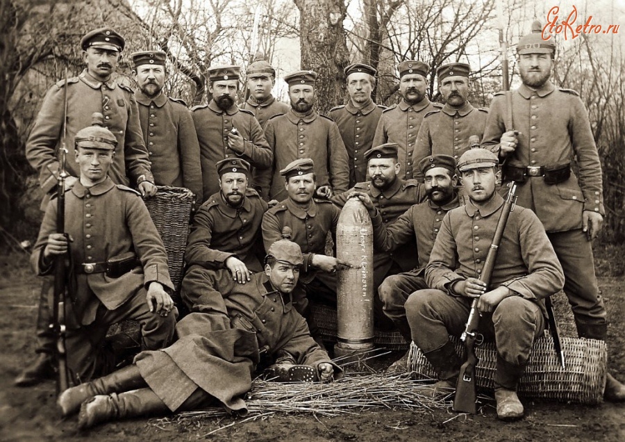 Калининград - Кёнигсберг. Солдаты 1-го Артиллерийский полка.