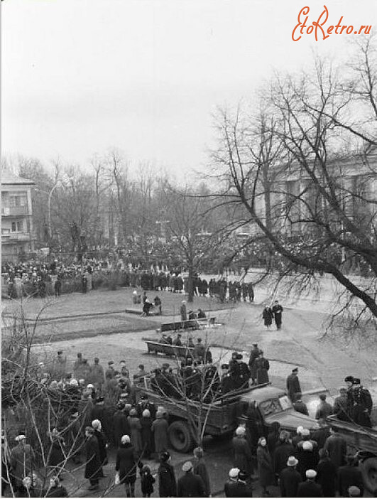 Калининград - Калининград. Похороны моряков РТМ  Тукан 5 марта 1967 года
