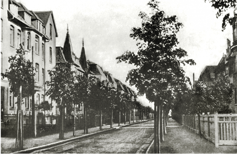 Калининград - Koenigsberg. Amalienau, Hardenbergstrasse 13.