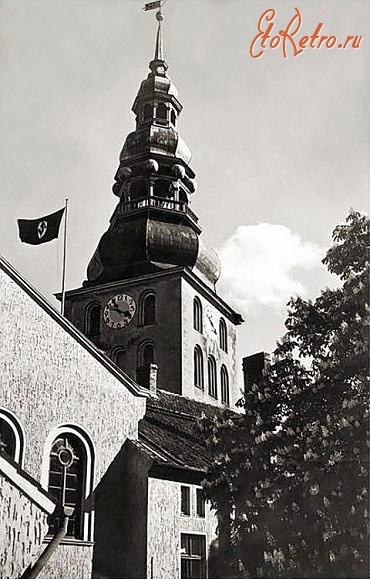 Советск - Старый двор с видом на Немецкую орденскую кирху.