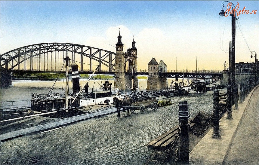 Советск - Тильзит. Вид на мост Королевы Луизы и западный причал на Мемельштрассе.