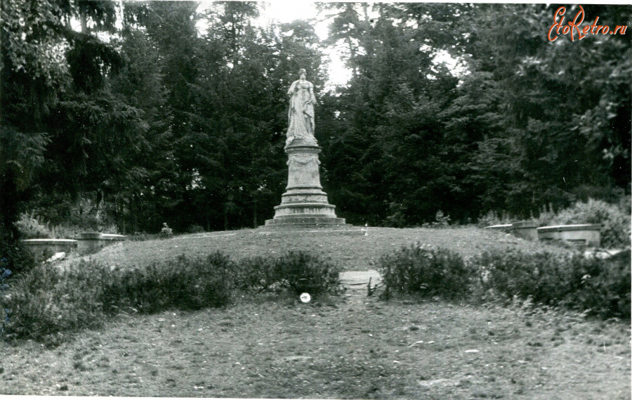 Советск - Tilsit. Denkmal Koenigin Luise.