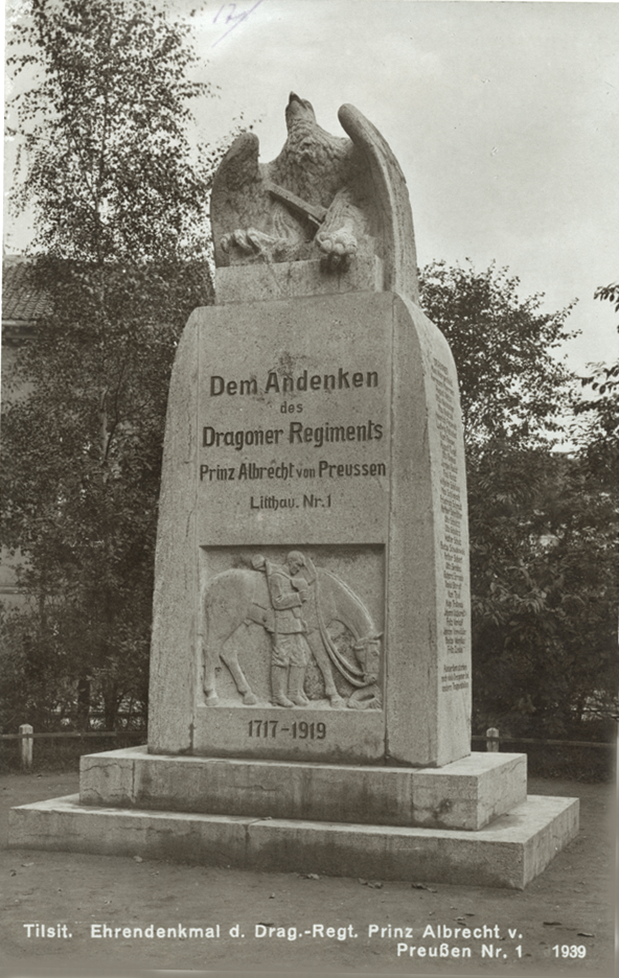 Советск - Tilsit, Thesingplatz, Denkmal des Dragoner-Regiments Prinz Albrecht v. Preussen Nr. 1