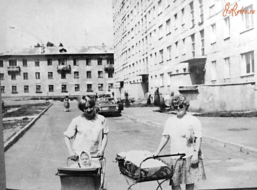 Балтийск - Двор  между домами улиц Садовой,1 и Ленина,  67.