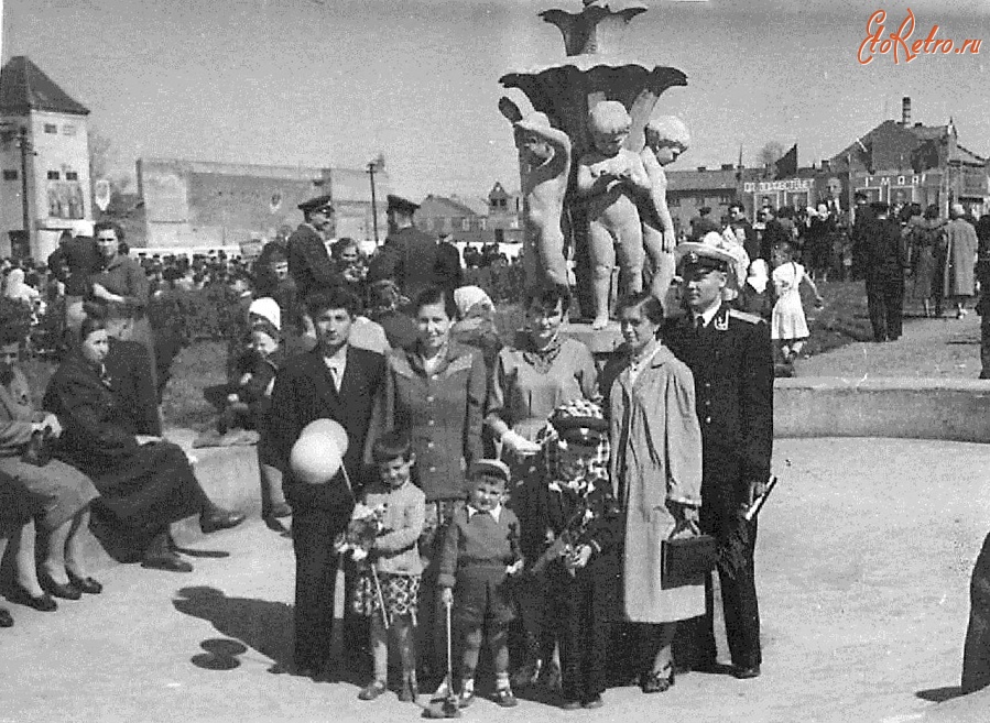 Гусев - Гусев. Площадь Победы. 1 мая 1959 года.