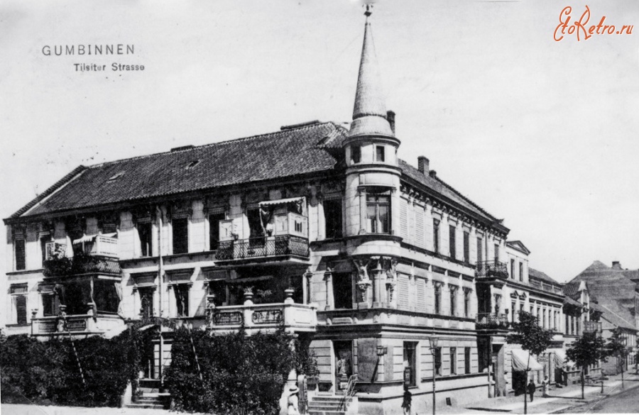 Гусев - Gumbinnen. Eckhaus Friedrich-Wilhelm-Platz/Tilsiter Strasse.