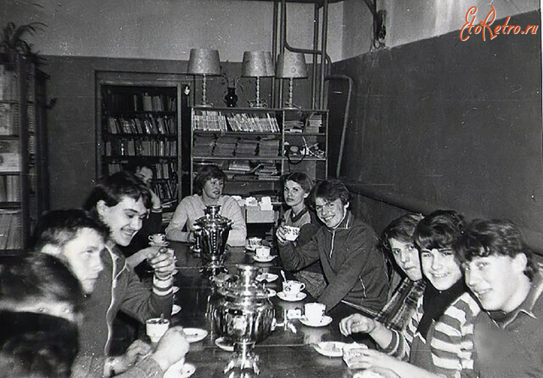 Гусев - Библиотека пос. Маяковское.