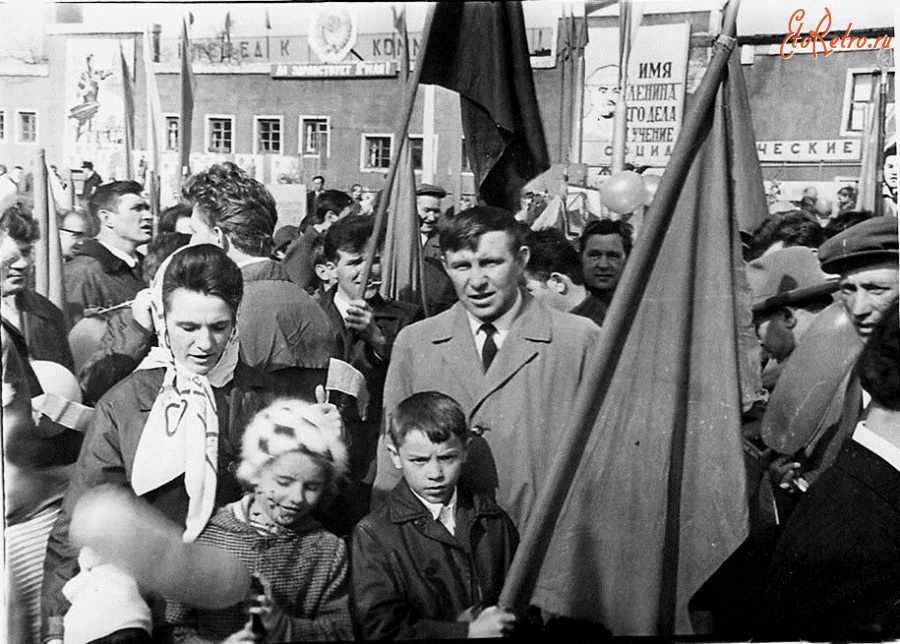 Гусев - На площади Победы 1-го Мая.