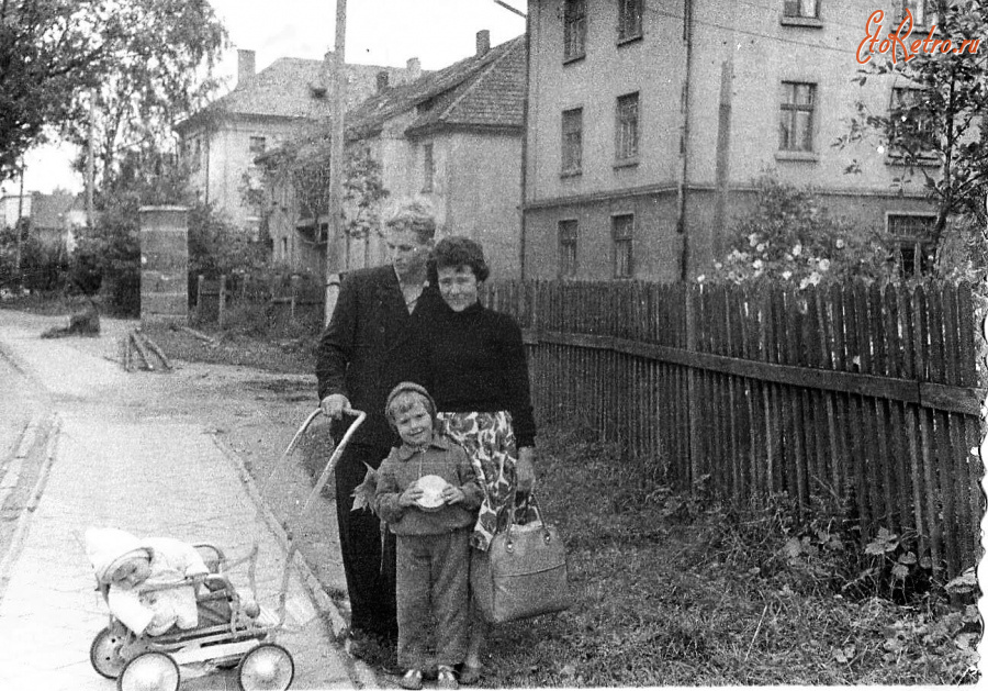 Неман - Улица Победы у дома №21.