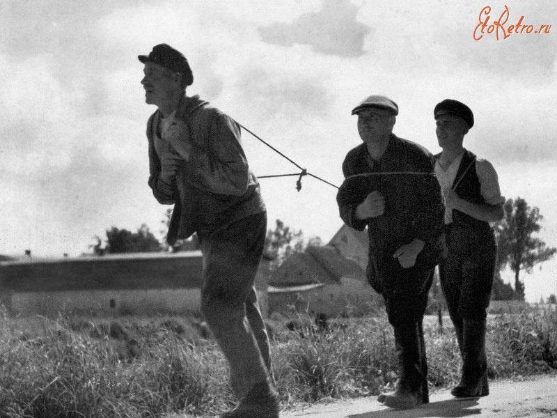 Полесск - Бурлаки на Полесском канале-Grosser Friedrichsgraben 1933 год.