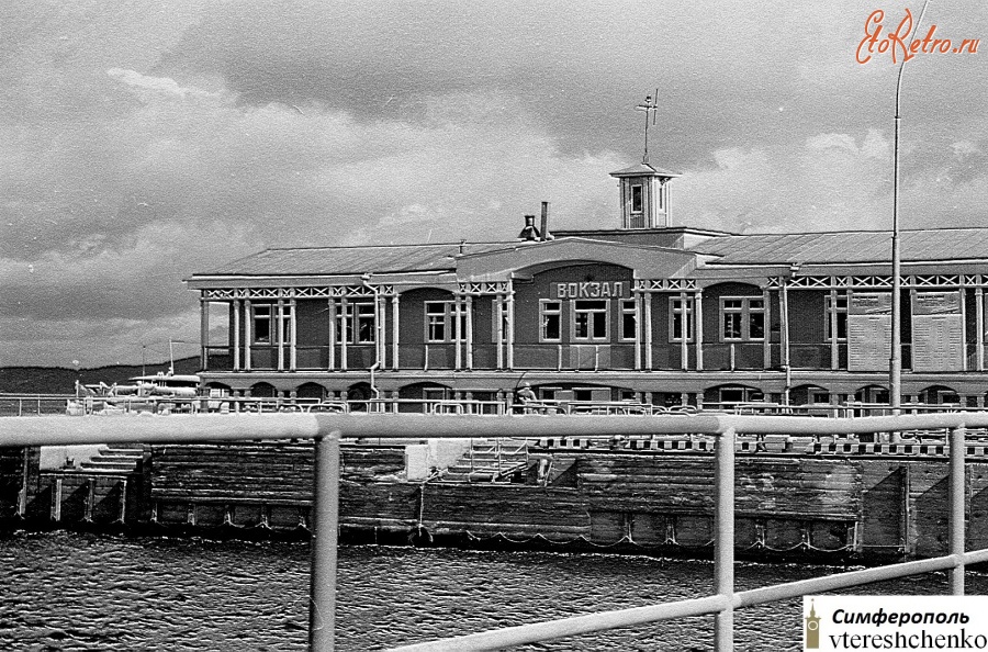 Петрозаводск - Петрозаводск. Водный или речной вокзал – 1975