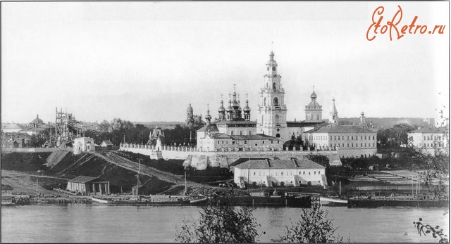 Кострома - Вид на кремлёвский ансамбль  с правого берега Волги
