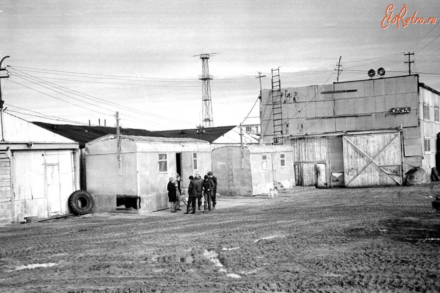 Красноярский край - Тухард (Факел). Гараж.