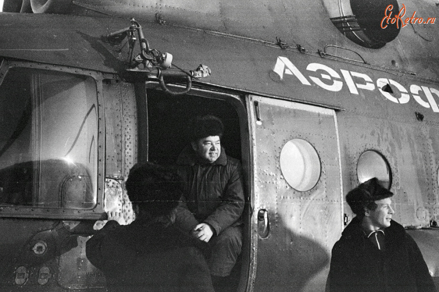 Красноярский край - Космонавт Георгий Гречко в посёлке Тухард.