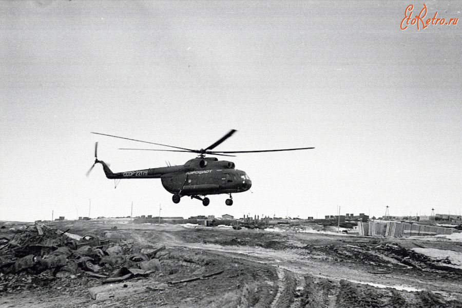 Красноярский край - Вертолёт Ми 8 над Тухардом.