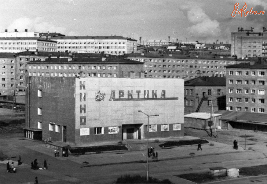 Дудинка - Кинотеатр 
